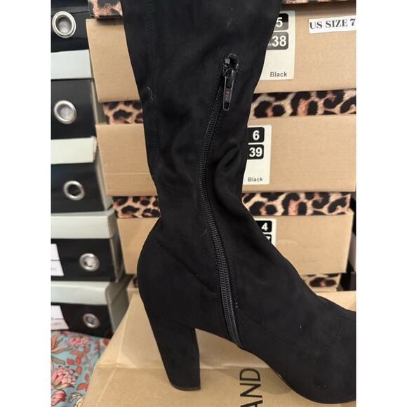 Brand New Women's Over The-Knee Boots Black Suede Super Cute Fashion Boots Sz 9 - Picture 4 of 6